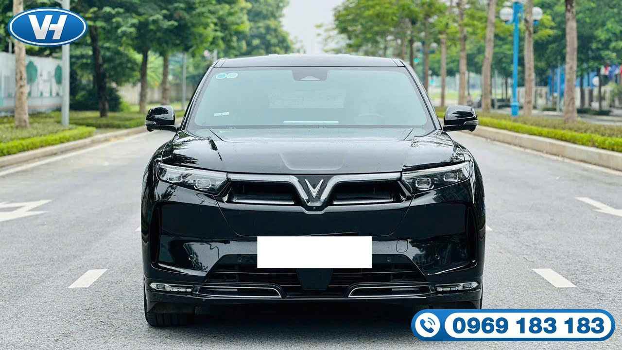 Xe điện là một phương tiện di chuyển rất được yêu thích Xe điện là một phương tiện di chuyển rất được ưa chuộng