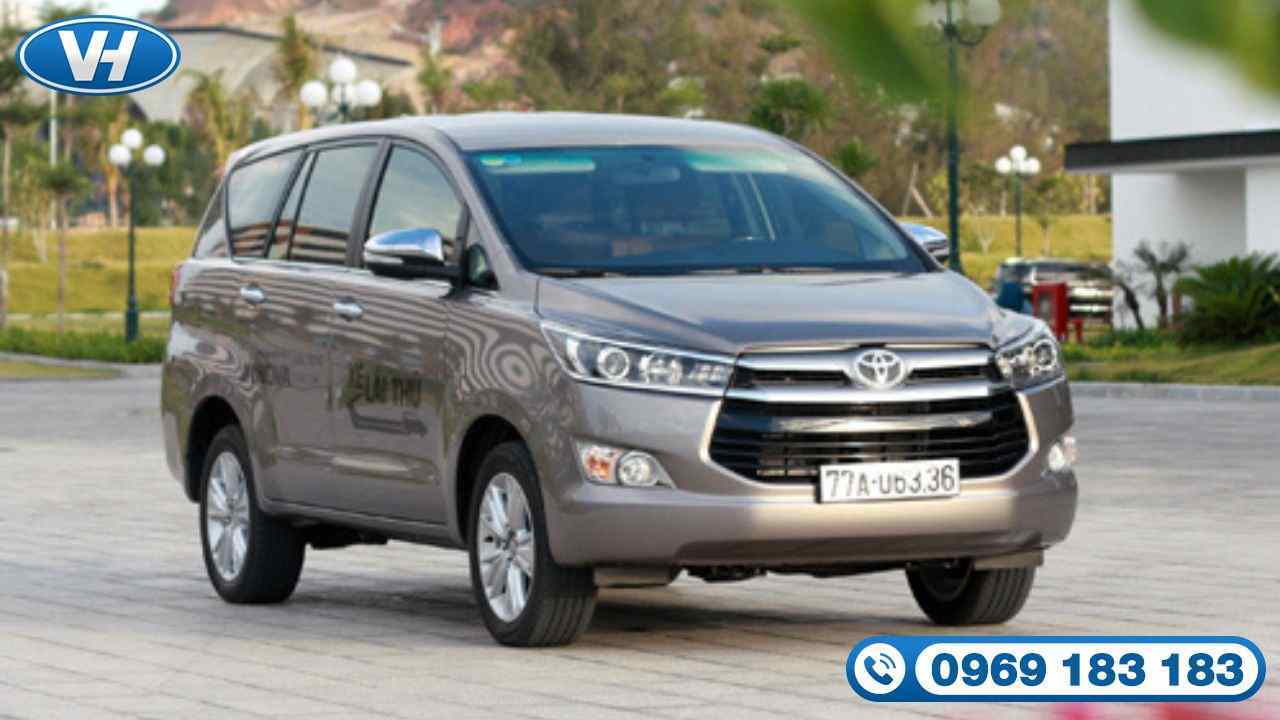 Xe 7 chỗ gầm cao sẵn sàng phục vụ