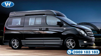 Thuê xe sang đi chúc Tết: Tạo ấn tượng trong mắt đối tác, người thân