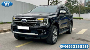 Thuê xe theo giờ tại Hà Nội: Phù hợp đi công việc, city tour