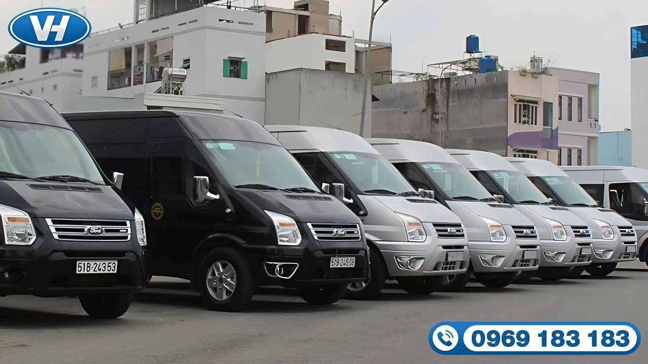 Thuê xe hay đi xe khách tùy vào nhu cầu của khách hàng