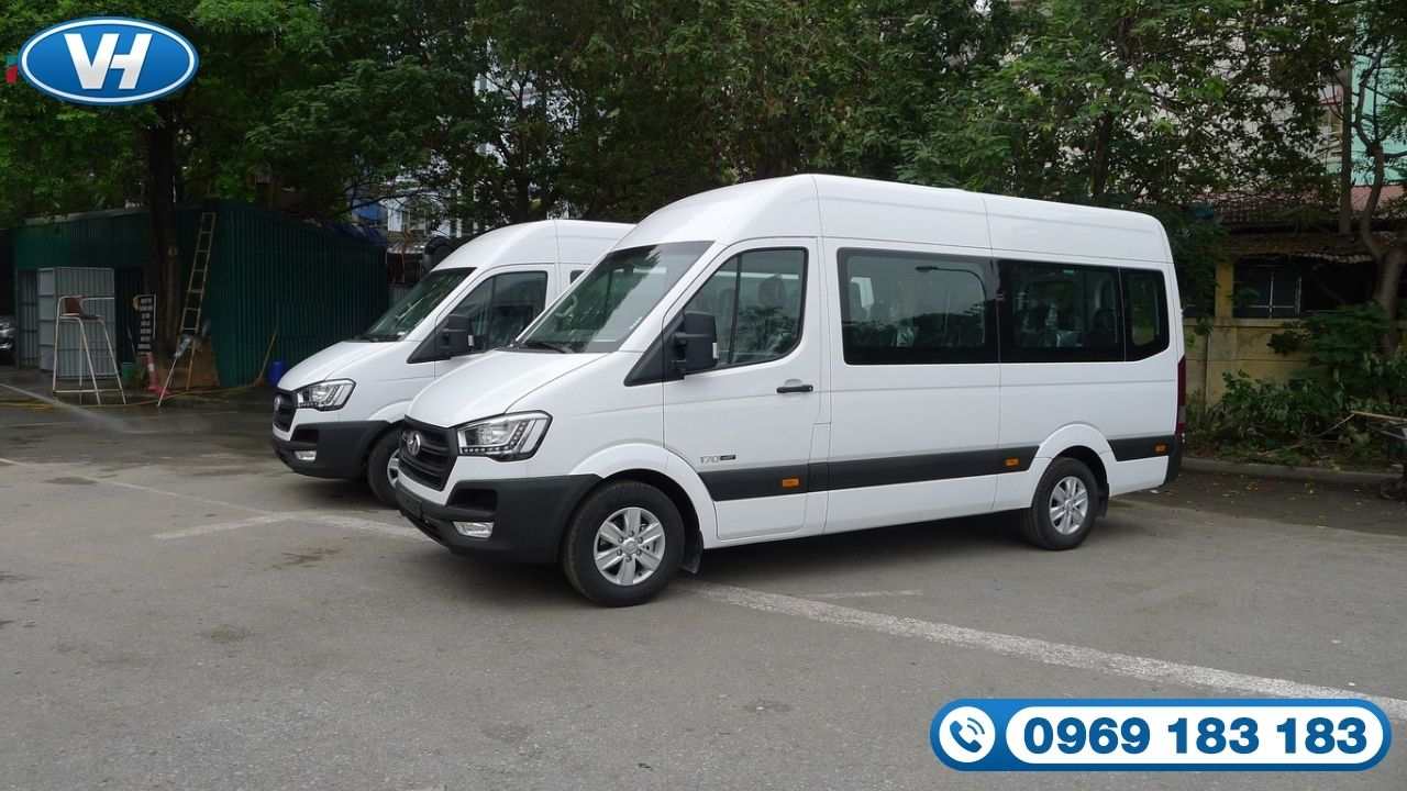 Xe du lịch đưa bạn khám phá Mộc Châu