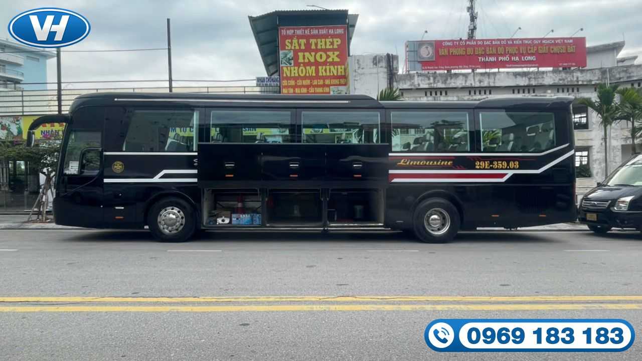 Dịch vụ Limousine 31 chỗ cho nhiều lịch trình khác nhau Dịch vụ Limousine 31 chỗ linh hoạt cho nhiều lịch trình