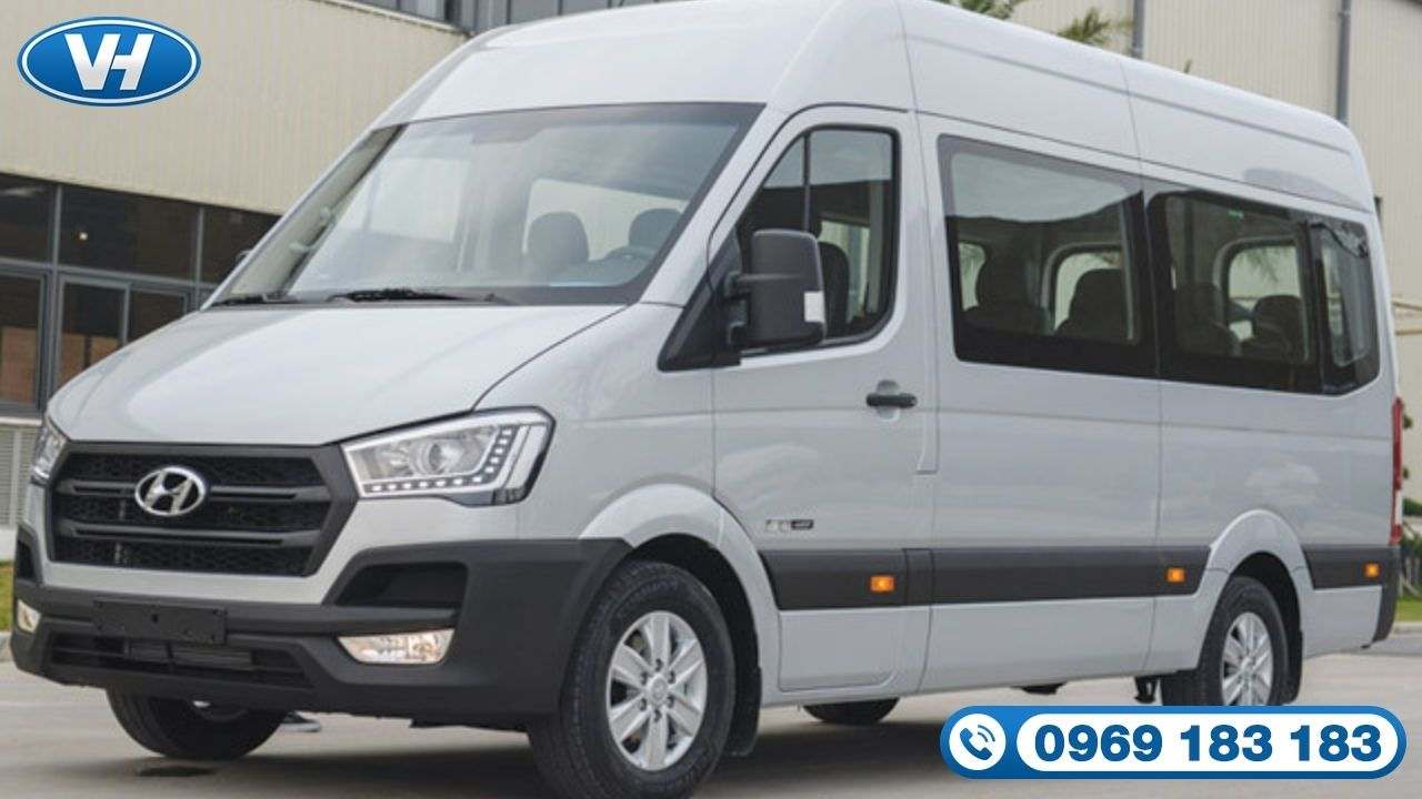 Báo giá thuê xe 16 chỗ 1 ngày cho cả nhóm đi du lịch cuối tuần?