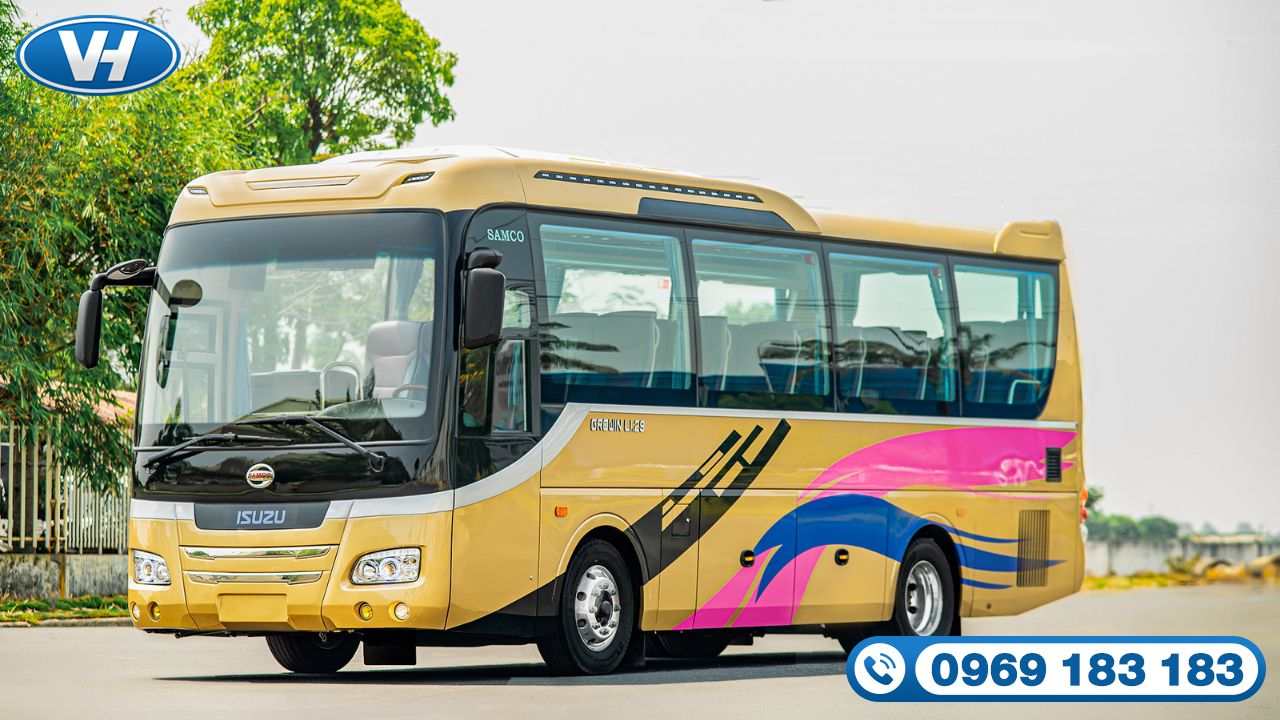 Xe 45 chỗ mang đến không gian rộng rãi cho cả đoàn